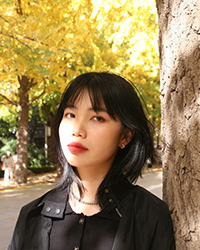 Distant hybridization of Hemerocallis with Eremurus and Lycoris